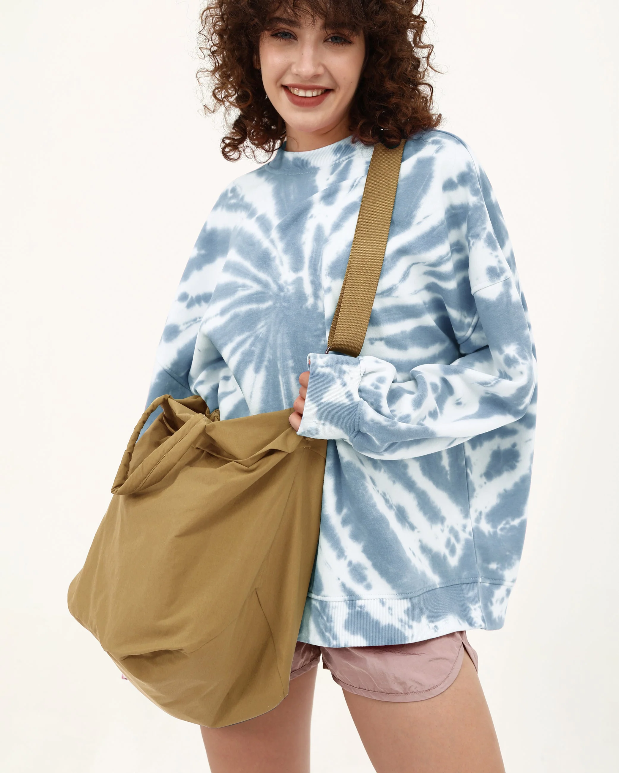 19L Travel Tote with 2 Straps - Image 22
