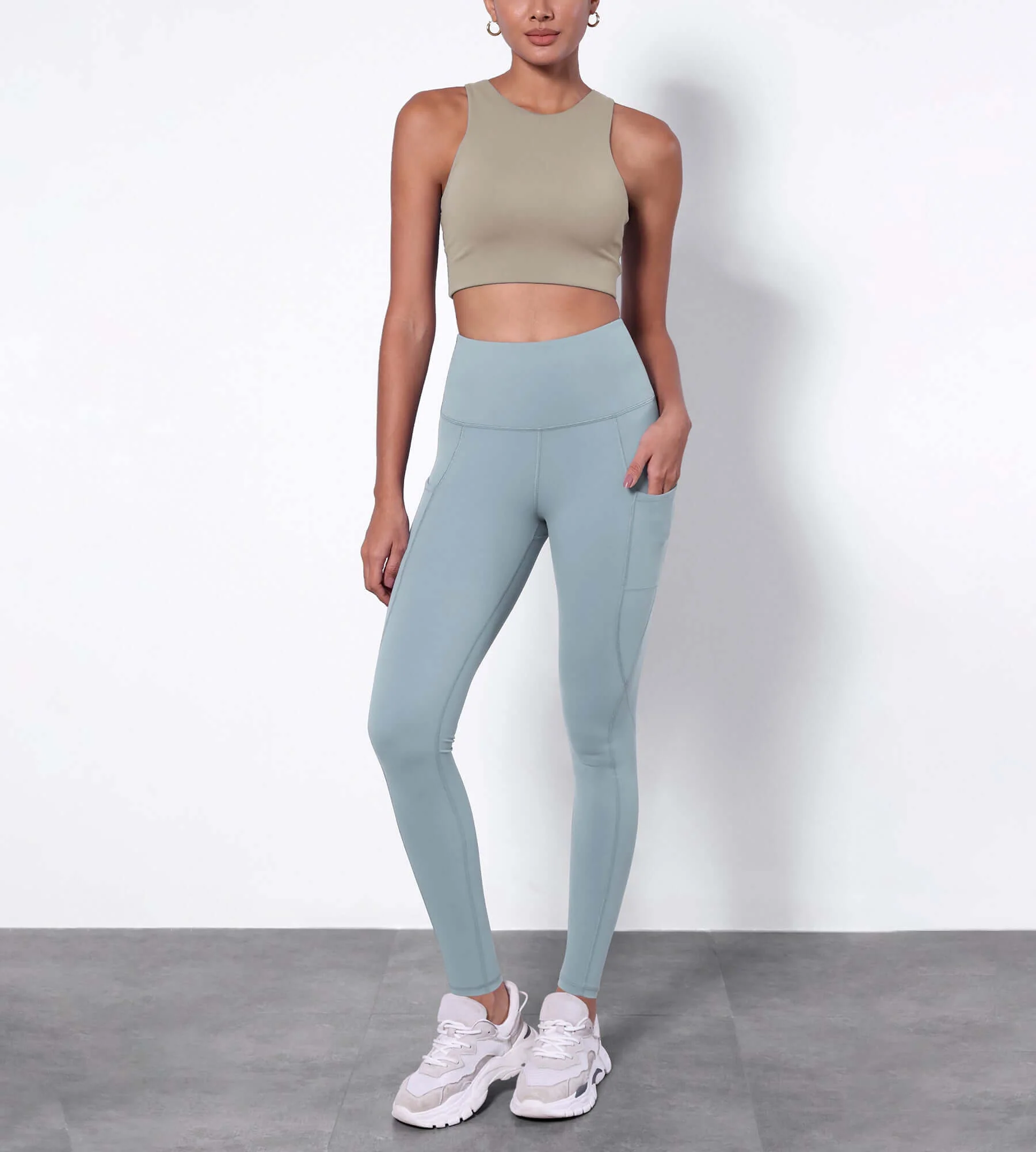 28" Fleece Lined Leggings with Pockets - Image 9