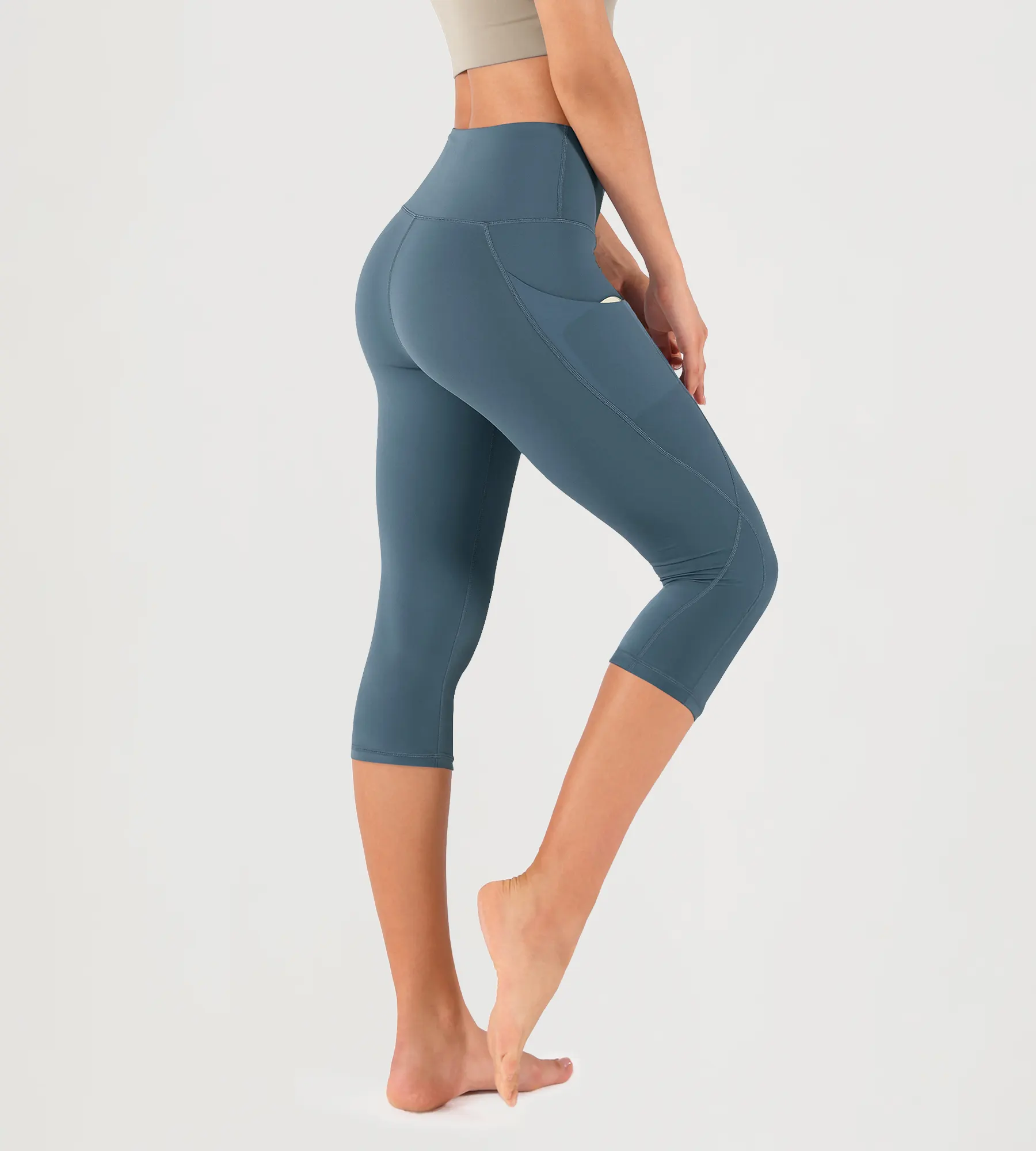 19" High Waist Yoga Capris with Pockets - Image 35