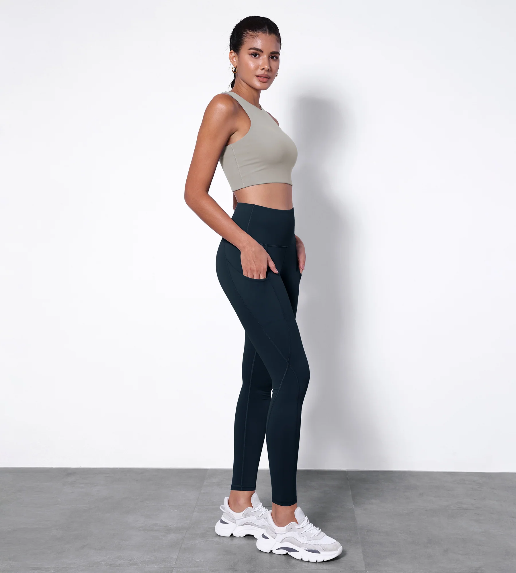 28" High Waisted Yoga Leggings with Pockets - Image 19