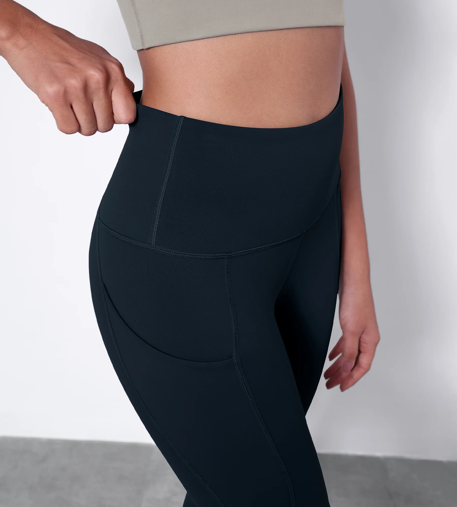 28" High Waisted Yoga Leggings with Pockets - Image 21