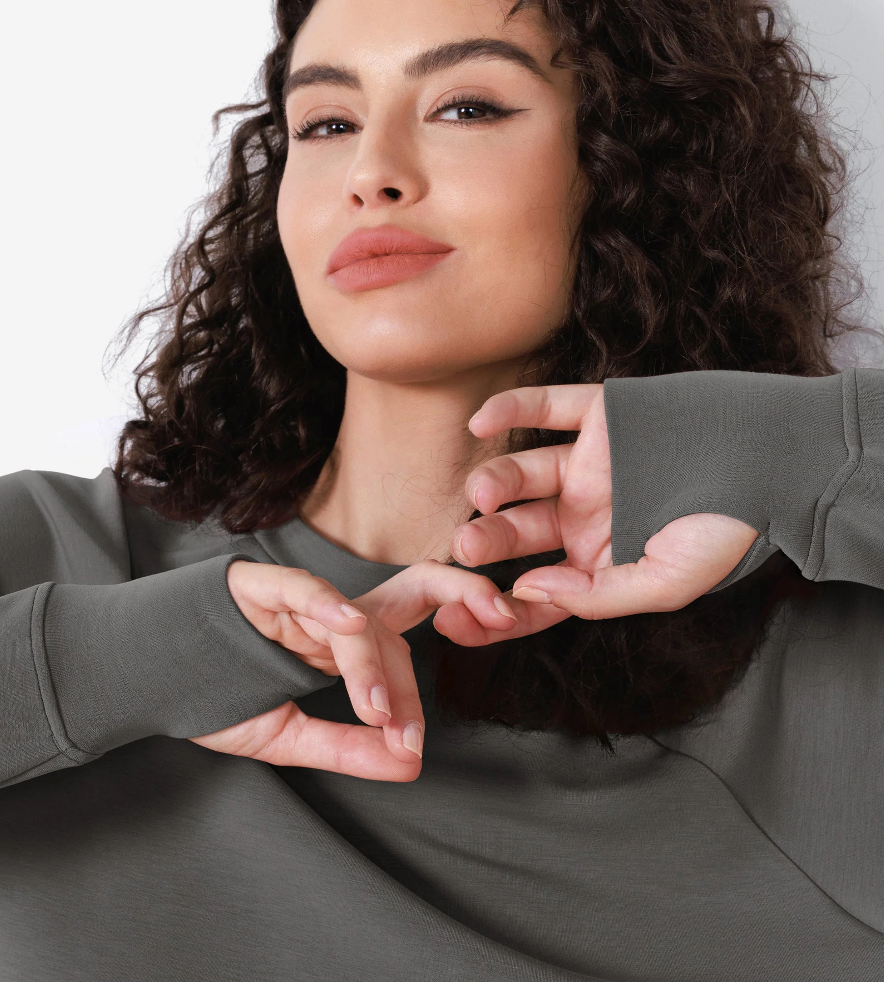 Modal Soft Long Sleeve Cropped Sweatshirts with Thumb Hole - Image 9