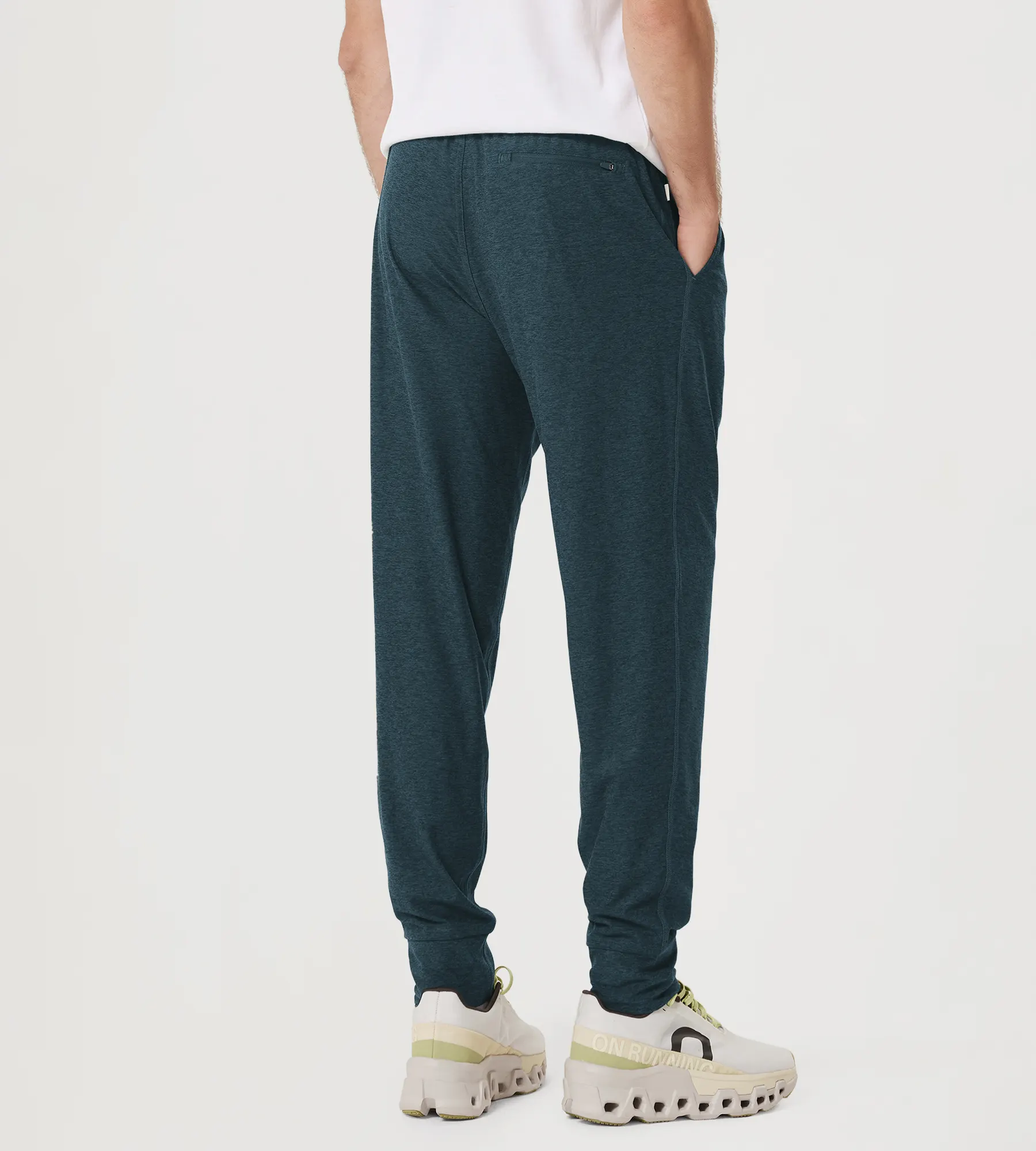 odSTRATUM 28" Men's Adjustable Waist Joggers with Secure Pockets - Image 42