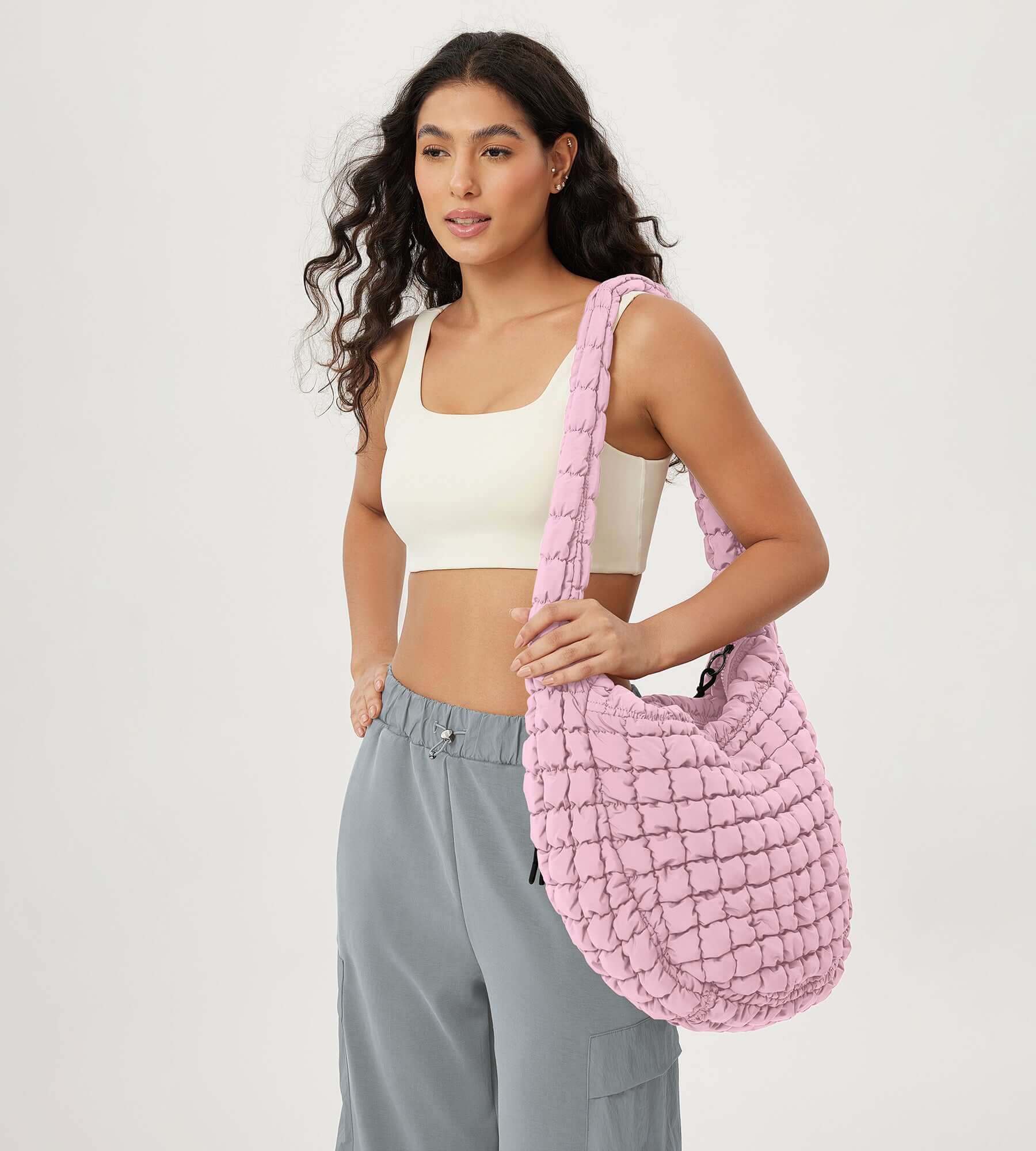 22L Quilted Carryall Crossbody Padding Bag - Image 36