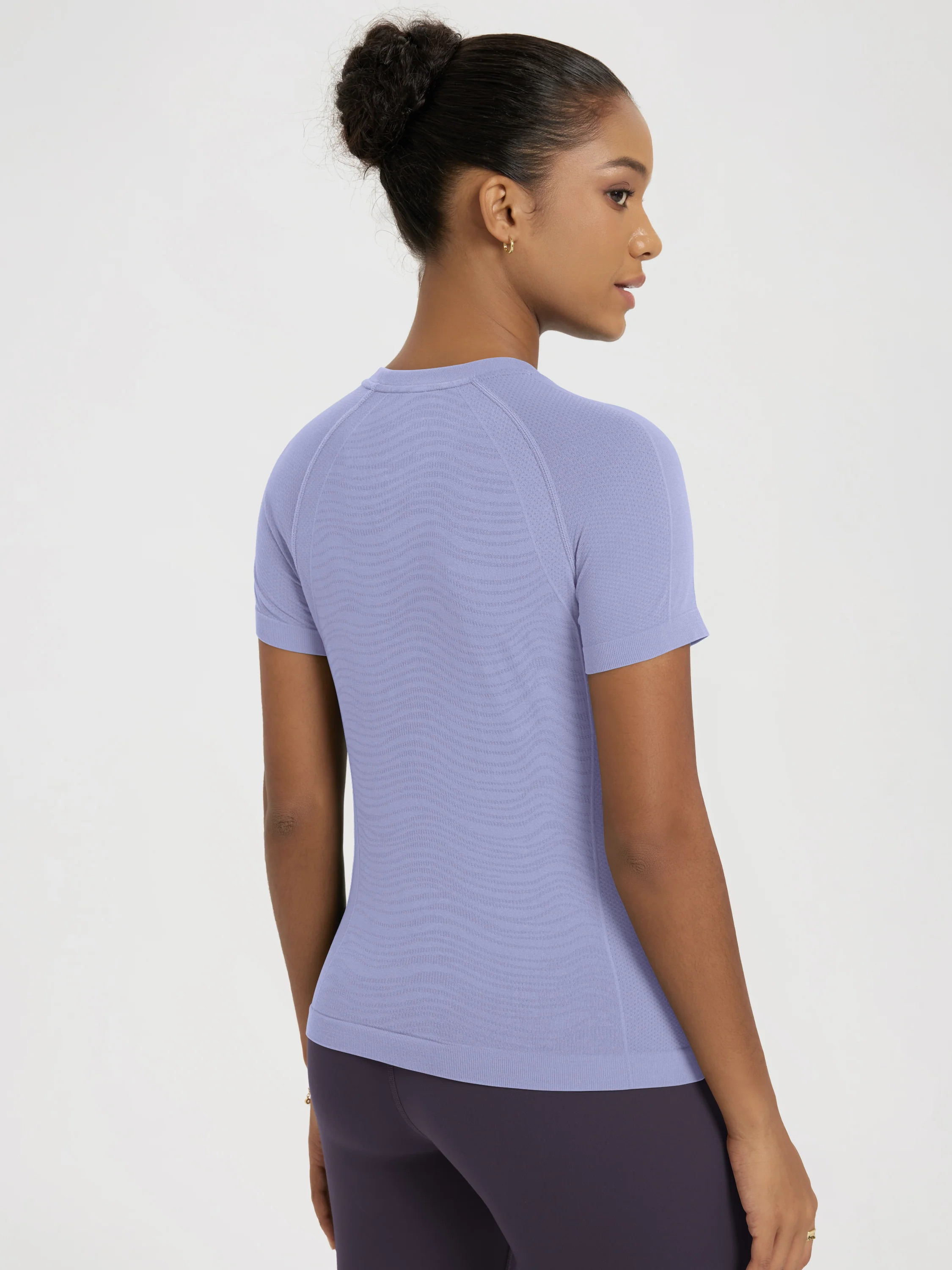 Seamless Performance Waist Length T-Shirt - Image 29
