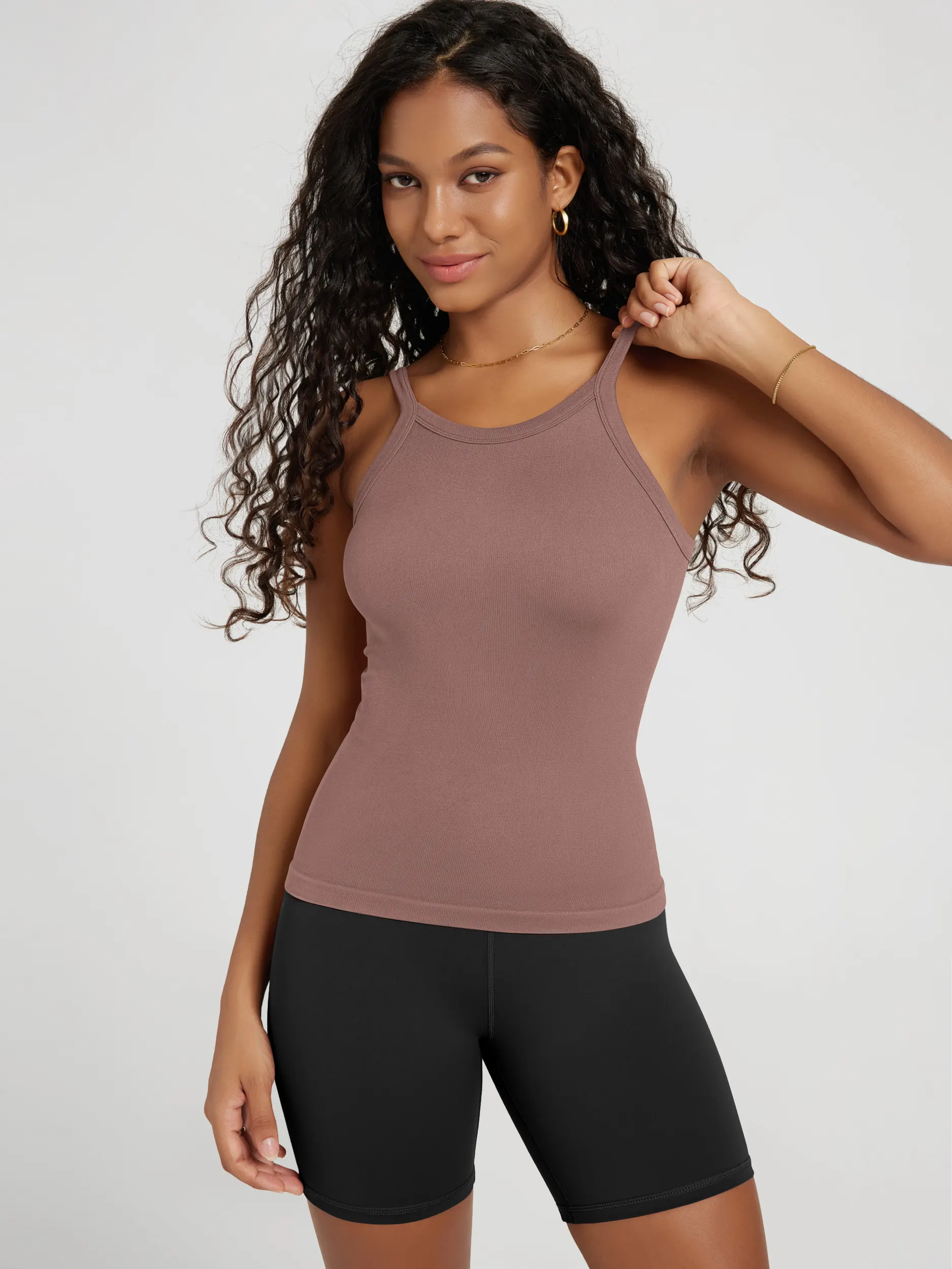 Seamless Scoop Neck Low Back Cami Tank - Image 17
